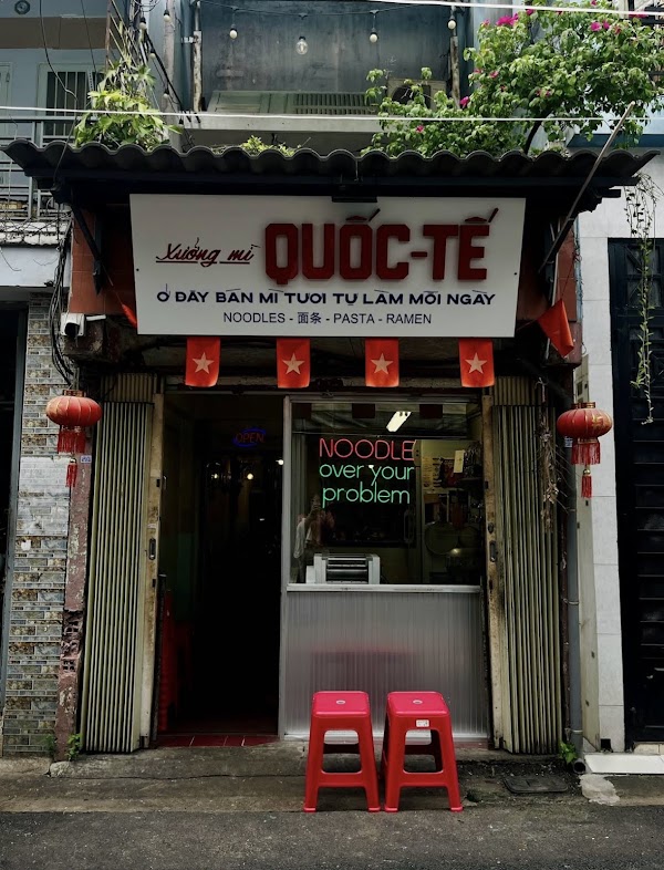 XƯỞNG MÌ QUỐC TẾ 3