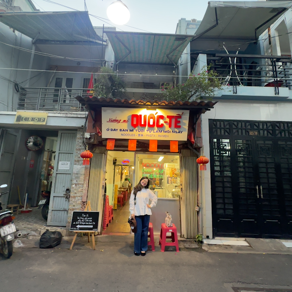 XƯỞNG MÌ QUỐC TẾ 2