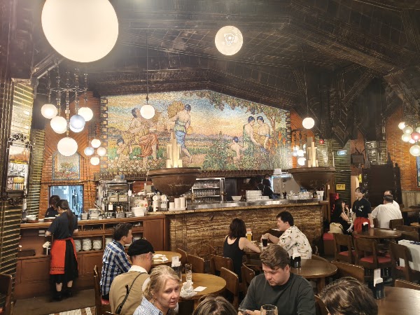 Ginza Lion Beer Hall (Ginza 7-chome) 2