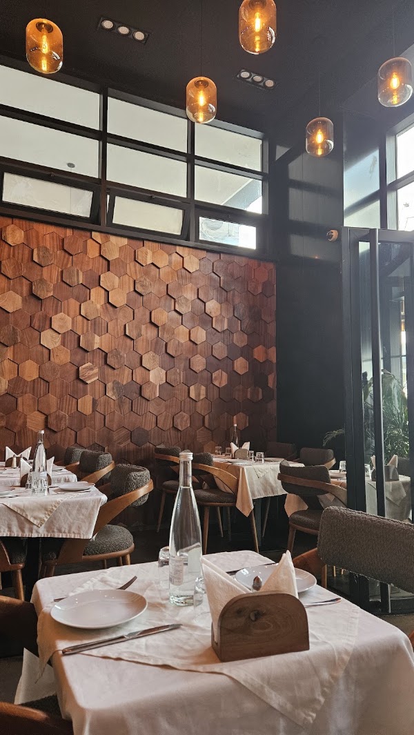 VANISCA restaurant 2