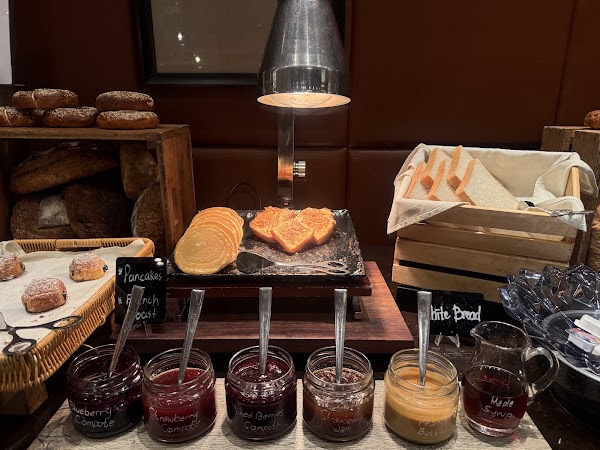 Market Cafe 3