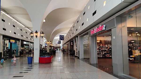 Boulevard Mall