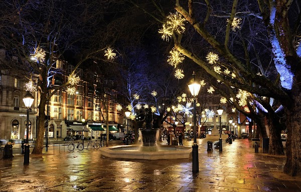 Sloane Square 4