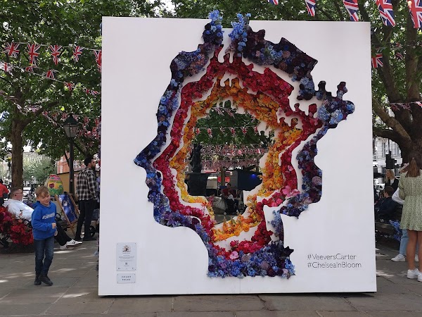 Sloane Square 2