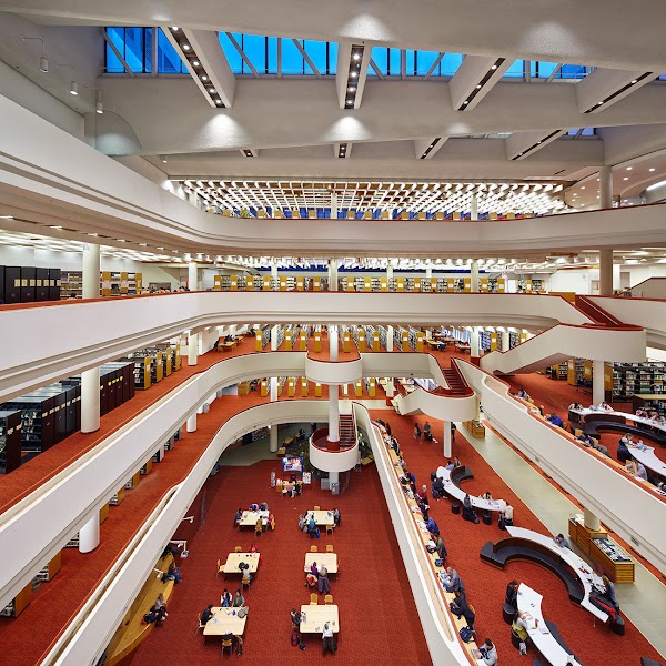 Toronto Public Library - Toronto Reference Library 5