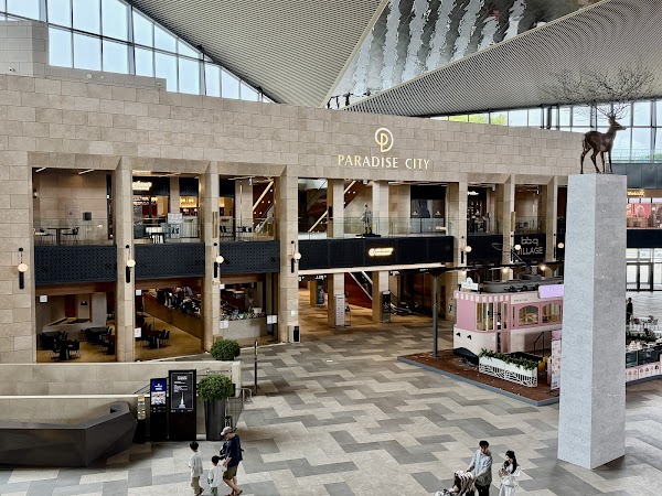 Paradise City Plaza