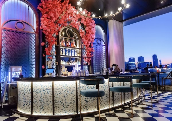 Aesops Restaurant & Rooftop