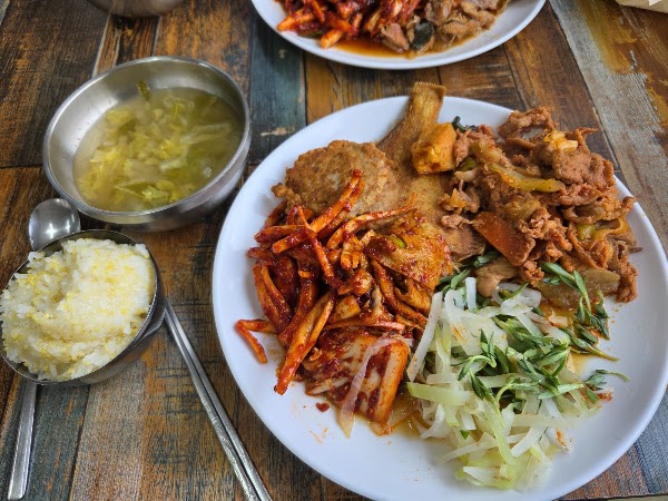 정성식당 5
