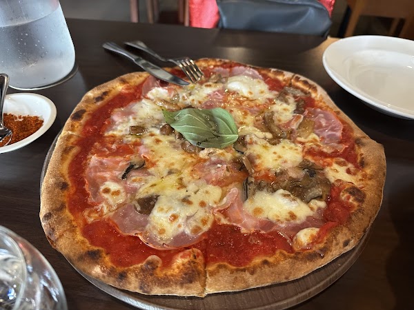 Trattoria da Mimmo Restaurant and Pizzeria 3