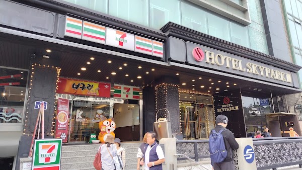 7-Eleven