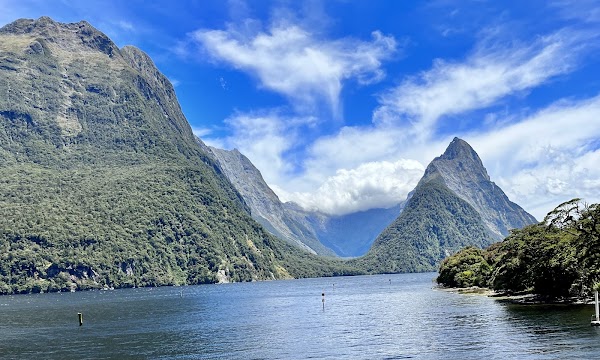 Milford Sound / Piopiotahi 1
