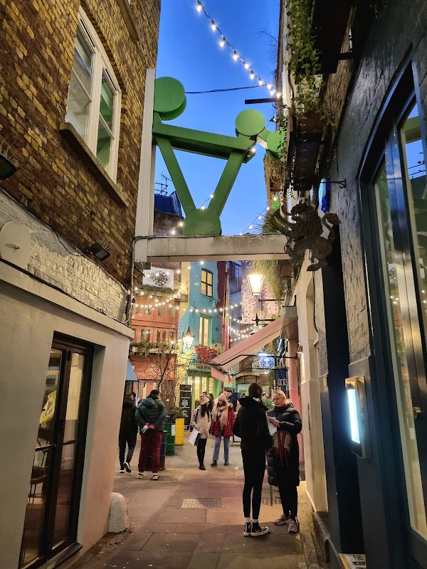 Neal's Yard 2