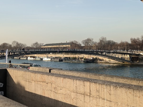 Passerelle Léopold-Sédar-Senghor 4