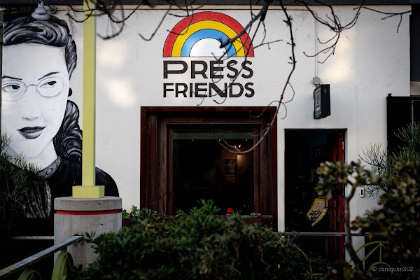 Press Friends