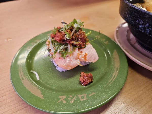 SUSHIRO Taipei Station Restaurant 5