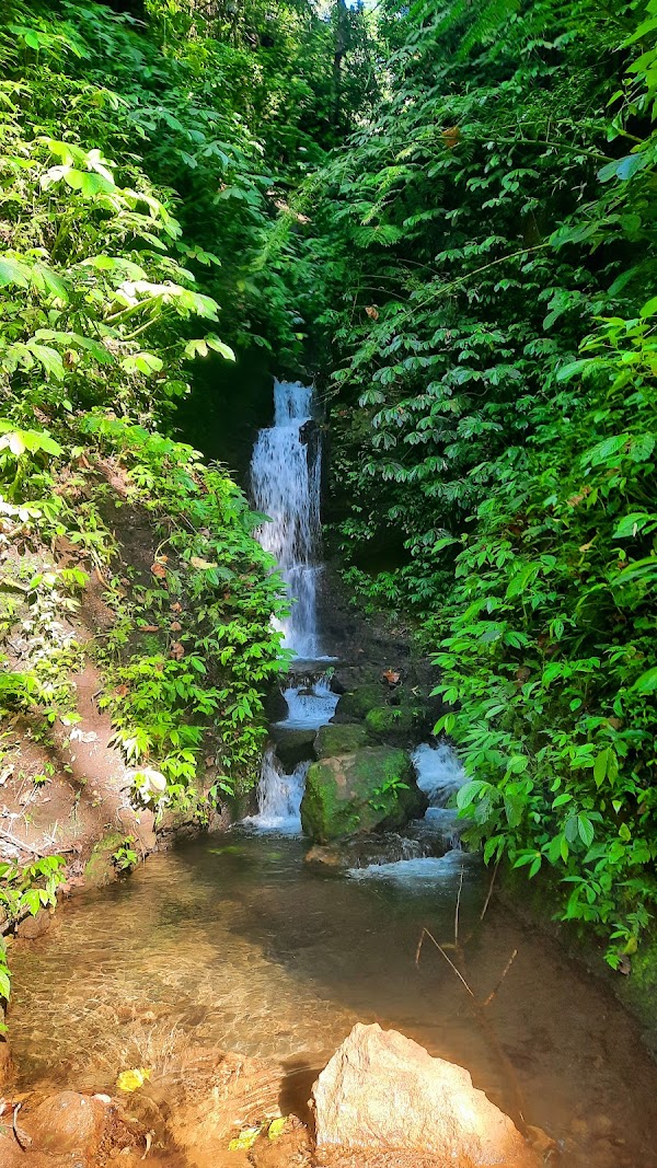 Air Terjun Munduk 3
