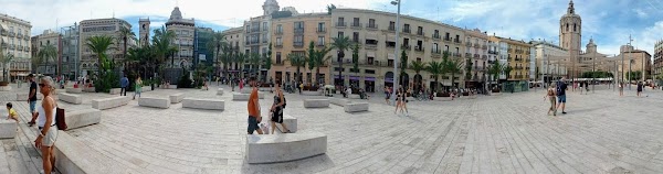 Plaza de la Reina