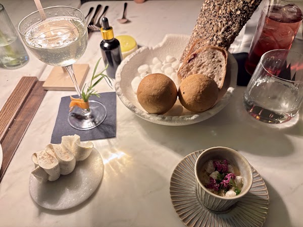 Regale Bar & Restaurant 2