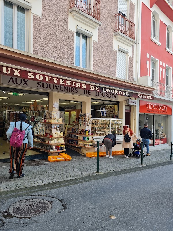Aux souvenirs de lourdes 1