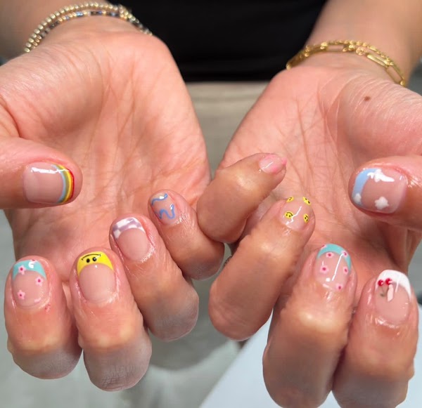 Nail Salon LA CIELO 5