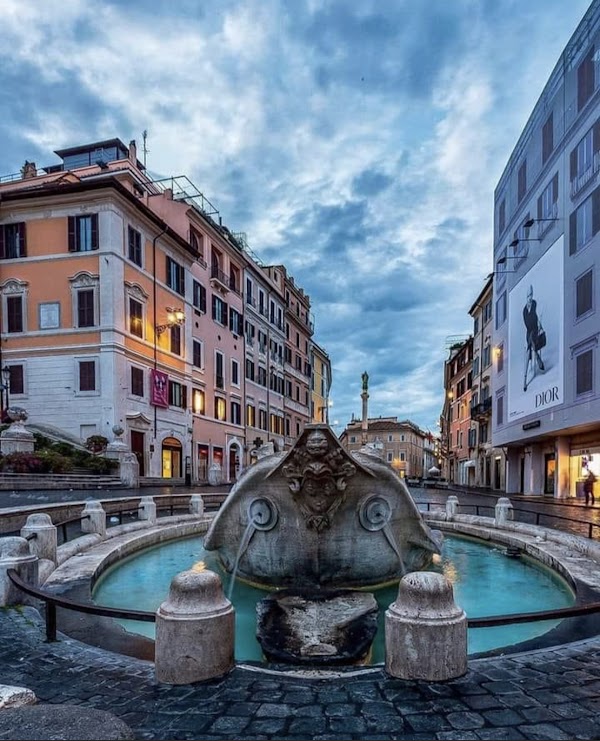 Piazza di Spagna 5