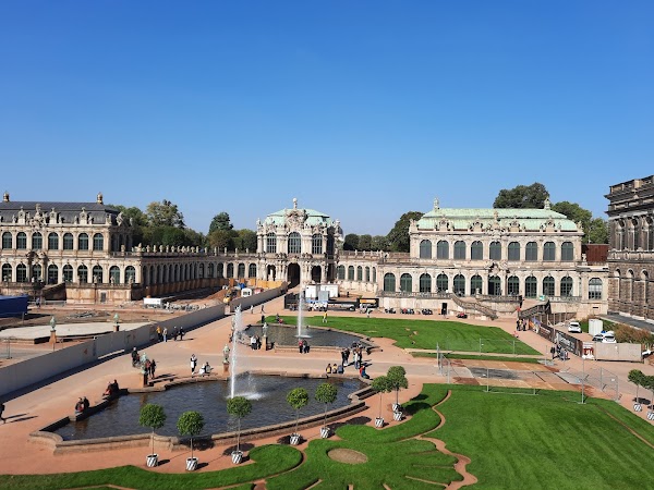 Zwinger 6