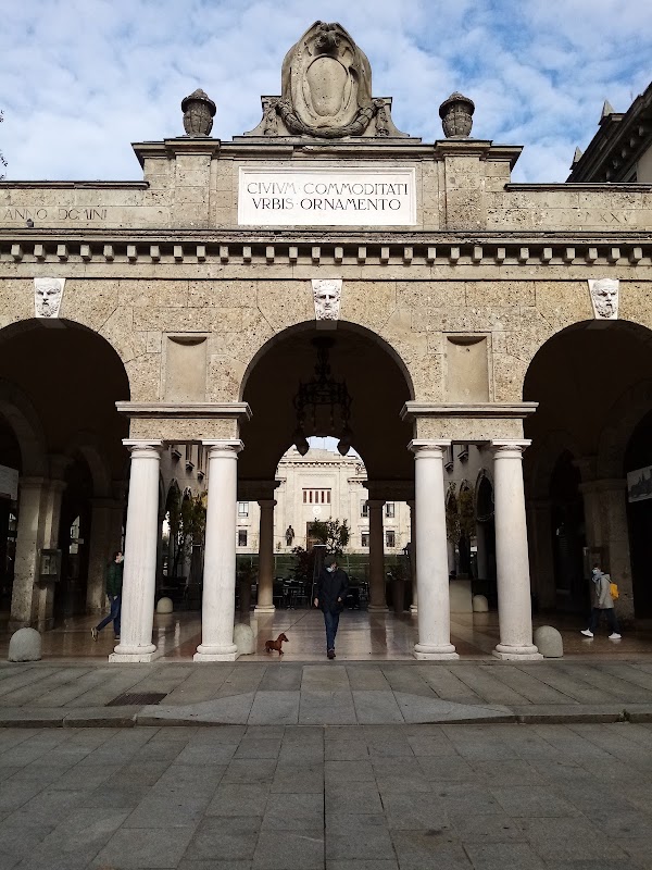 Sentierone 4