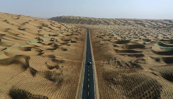 Taklamakan Desert 5
