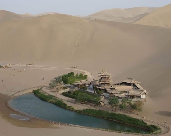 Taklamakan Desert 3
