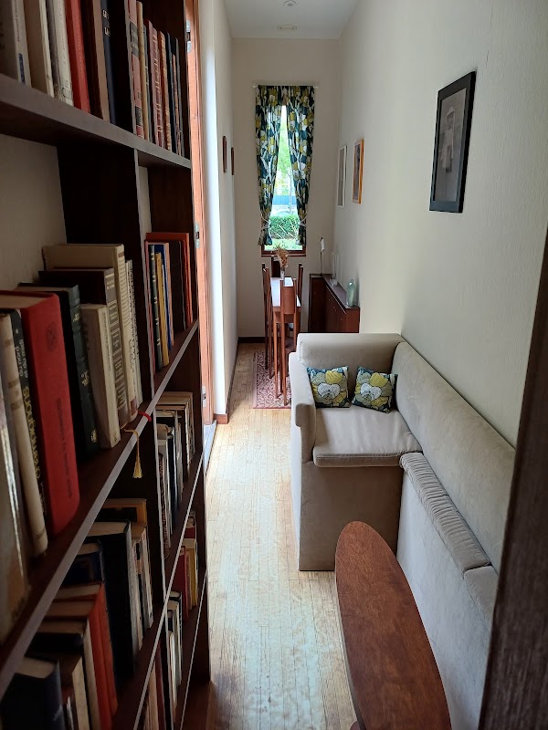 Narrow House 2