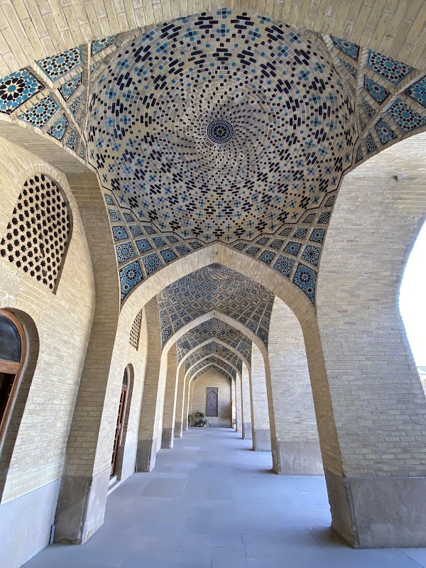 Nasir al-Mulk Mosque 4