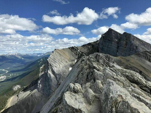 Ha Ling Peak 4