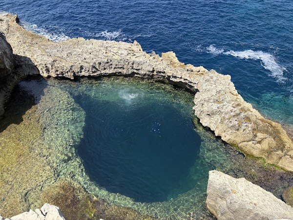Blue Hole Dive Site