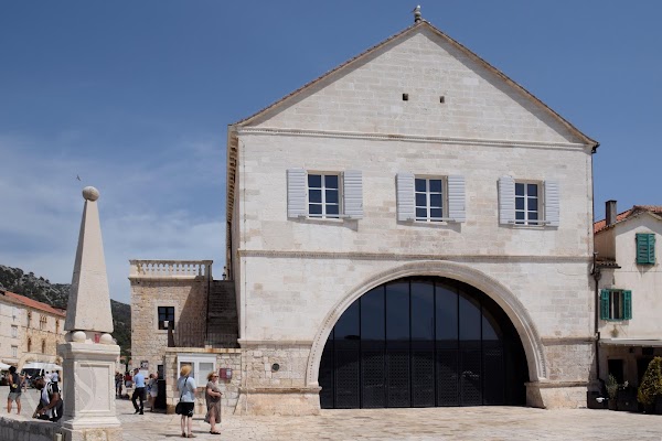 Hvar Arsenal 4