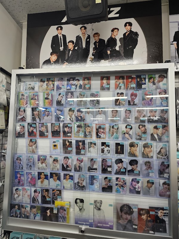 K-BOOKS Ikebukuro Dōga-Kan 3