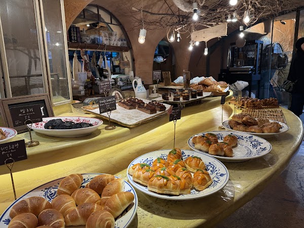 Who's Who MUMU Bakery | Busan 3