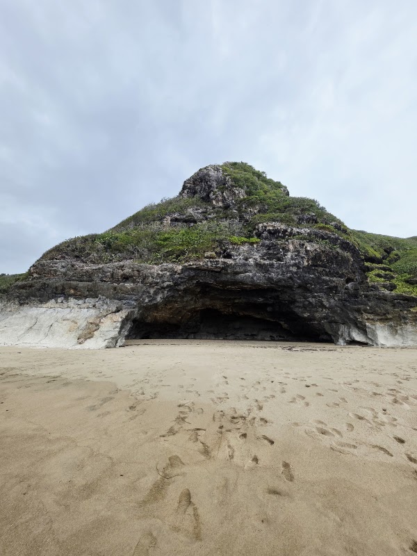 Cueva Golondrinas