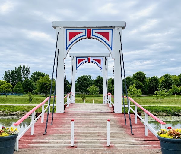 Windmill Island Gardens 4