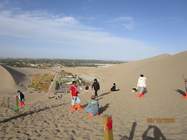 Mingsha Mountain 5