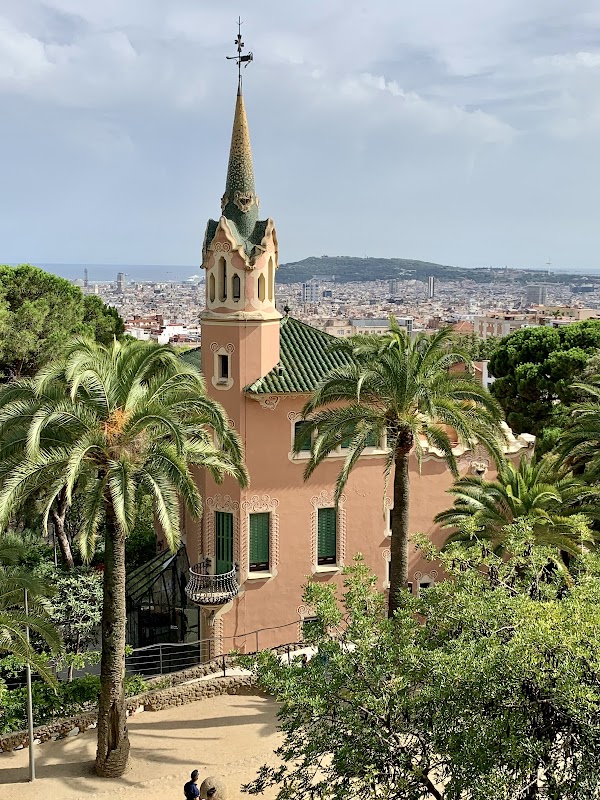Gaudí House Museum 5