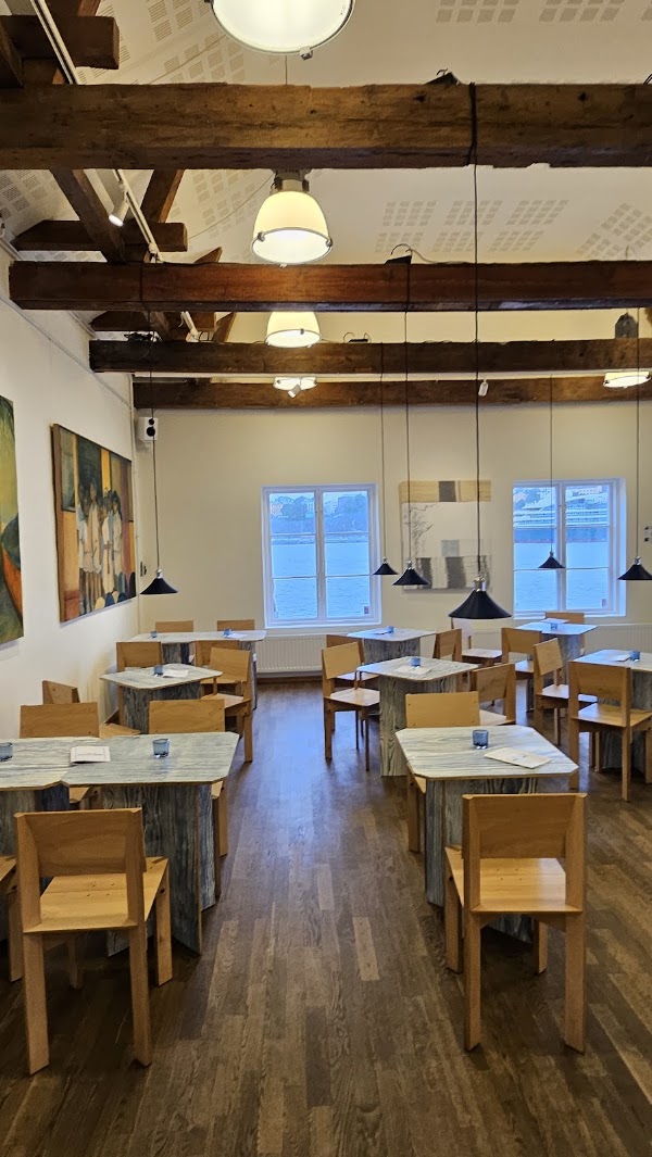 Tapphuset Café och Bar