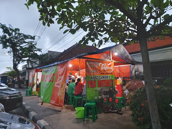Nasi Gandul Pak Memet