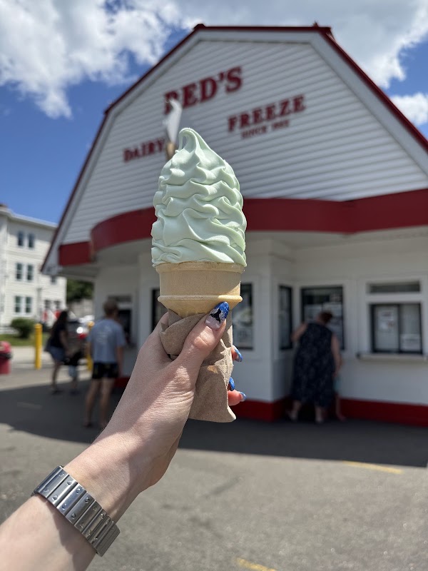 Red's Dairy Freeze 2