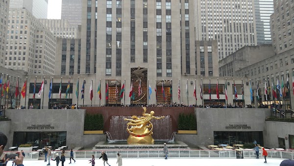Rockefeller Plaza 1