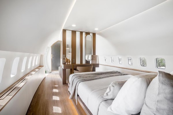 Private Jet Villa 2