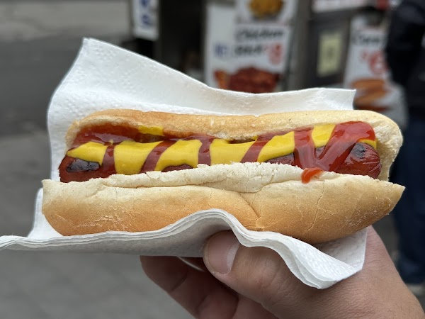 The Hot Dog King 4