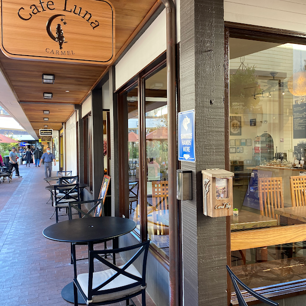 Cafe Luna 1