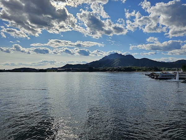 Yanqi Lake