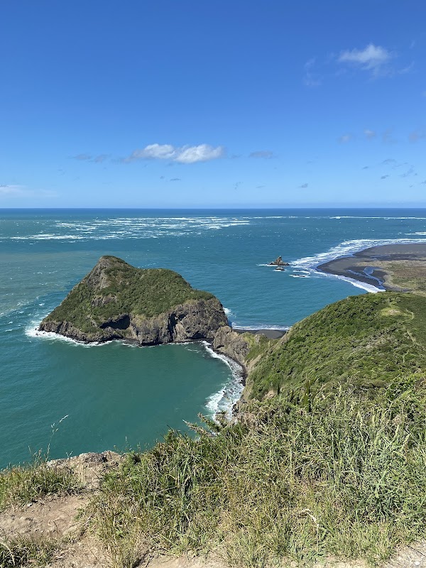 Omanawanui Track carpark 1