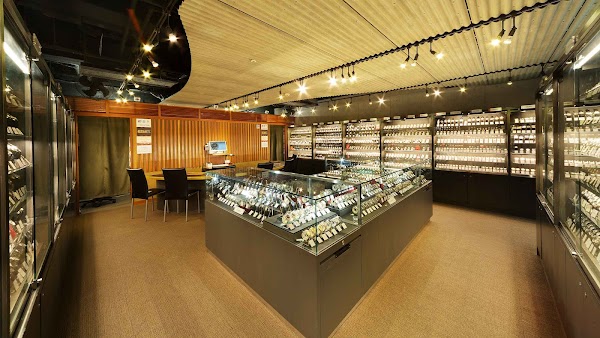 Kamekichi (Kame-kichi) Nakano, Tokyo Flagship Store & Annex 5